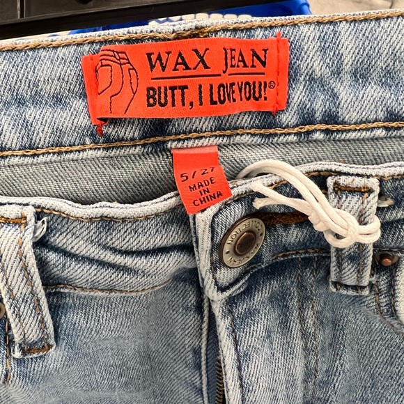 Guess purse satchel crossbody bag white embossed Tupelo NWT - Picture 3 of 5